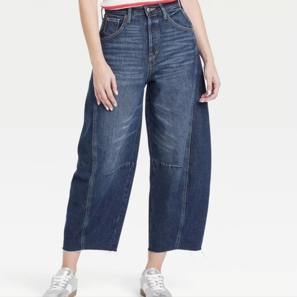 Universal Thread Denim - NWT UT Curved Leg, Barrel, Ankle Jeans, 17